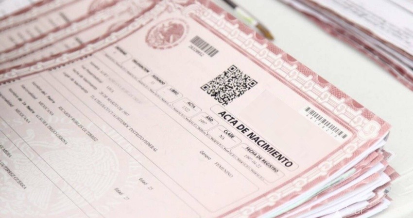 Propone diputada local que padres puedan elegir orden de apellidos de sus hijos Propone diputada local que padres puedan elegir orden de apellidos de sus hijos