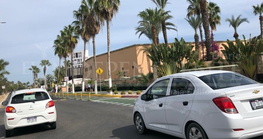 Importante evitar encontronazos entre Uber y transportistas durante ocupación de la temporada alta: AHCL