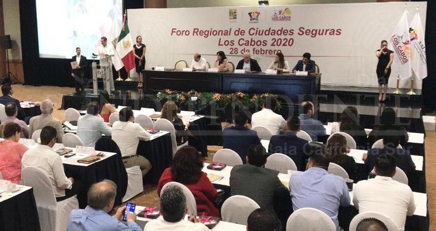 50 alcaldes de todo el país acuden al Foro Regional de Ciudades Seguras en Los Cabos
