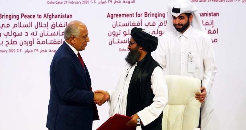 EU y talibanes firman histórico acuerdo de paz EU y talibanes firman histórico acuerdo de paz