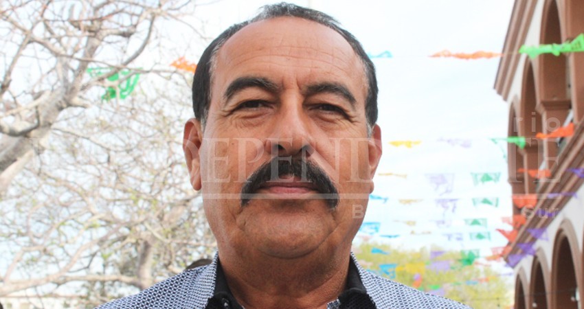 Niega director de transporte parentesco con taxista que quitó la vida a conductor de Uber