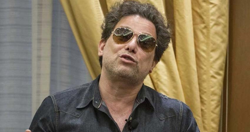 Profundos escritos de Andrés Calamaro sobre feminicidio Profundos escritos de Andrés Calamaro sobre feminicidio
