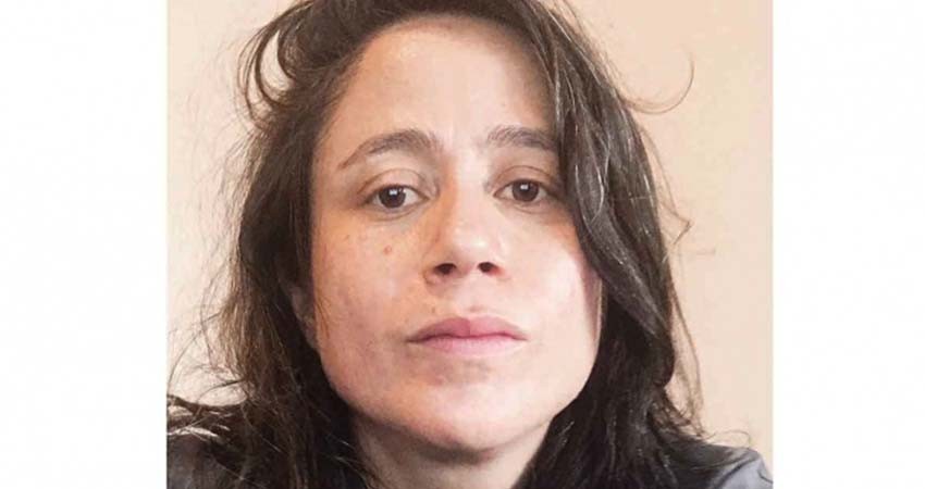 La escritora María Auxiliadora Balladares traza el encuentro de los cuerpos en su libro de poesía La escritora María Auxiliadora Balladares traza el encuentro de los cuerpos en su libro de poesía