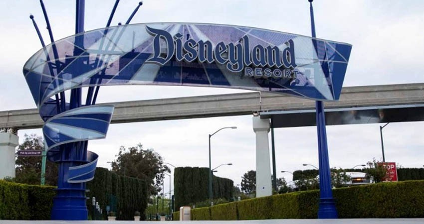 Empleados de Disney se quedan sin sueldo debido al coronavirus Empleados de Disney se quedan sin sueldo debido al coronavirus