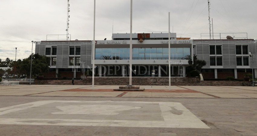 Acusan cierre de Oficialía de partes en Gobierno del estado