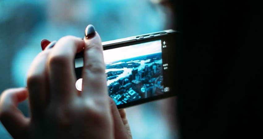 Hábitos que tal vez tienes y que no sabías que dañan tu celular Hábitos que tal vez tienes y que no sabías que dañan tu celular