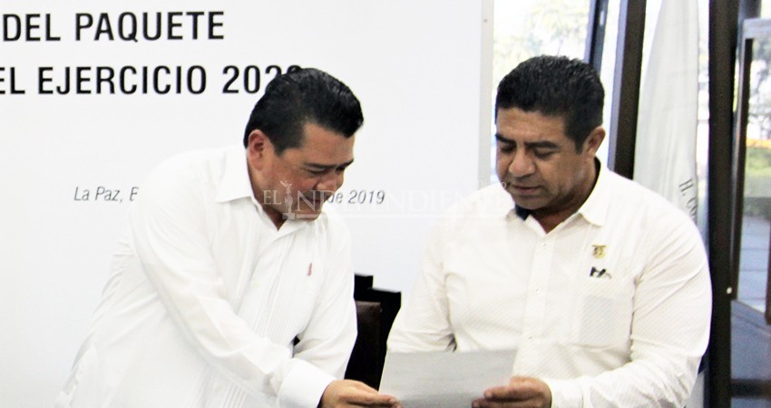 Niega Secretaría de Finanzas al Congreso BCS cambiar cuentas bancarias