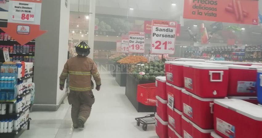 Se incendia supermercado Chedraui de CSL