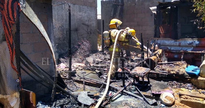 Se incendian varias casas en CSL este domingo