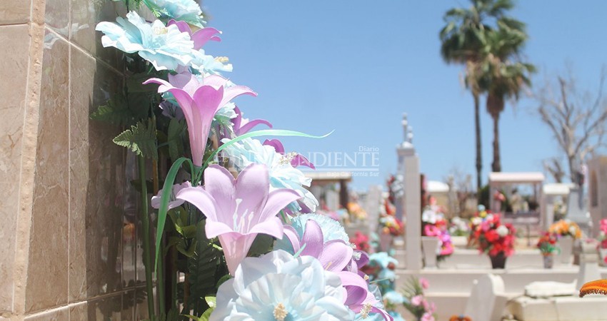 Panteones de Los Cabos permanecerán cerrados el próximo 10 de mayo