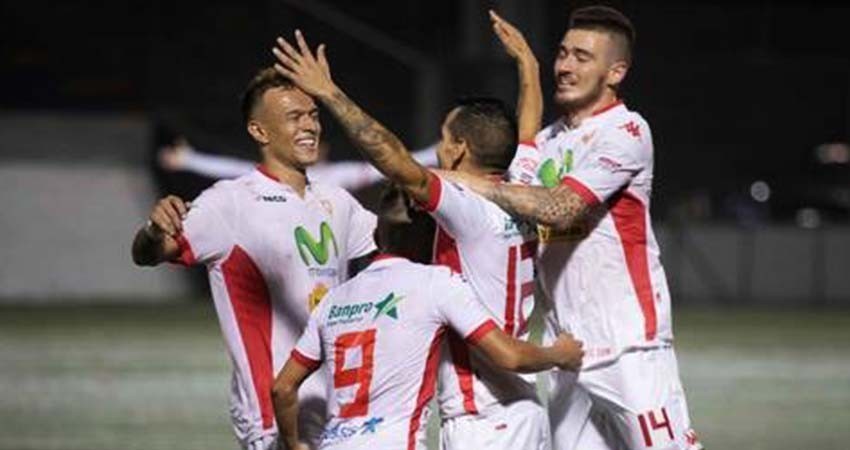 Soy muy afortunado, muchos quisieran seguir jugando: Fabrizio Tavano