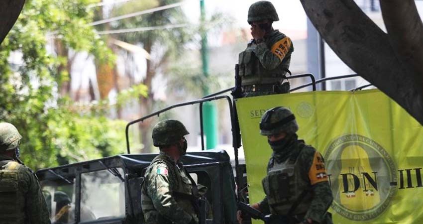 Cree necesario AMLO la disciplina militar para combatir inseguridad