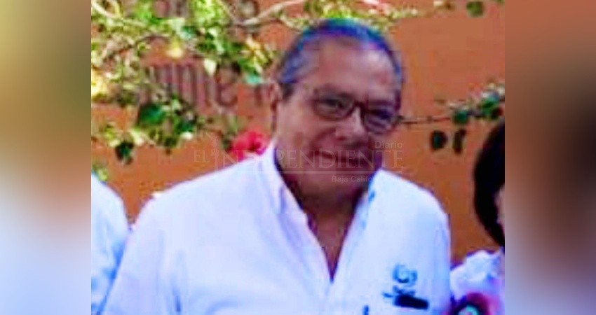 Dan de alta al Dr. Alejo Méndez, tras permanecer hospitalizado por COVID-19 Dan de alta al Dr. Alejo Méndez, tras permanecer hospitalizado por COVID-19