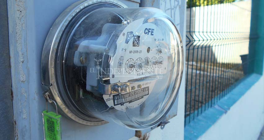 Aparte de las altas tarifas eléctricas, ya iniciaron los “apagones” 