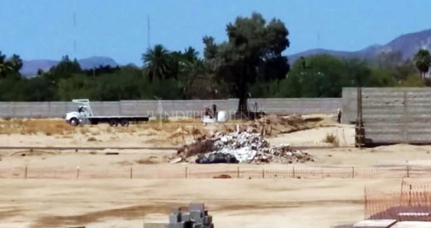 Construyen exclusivo fraccionamiento en La Paz sin acatar restricciones, denuncian Construyen exclusivo fraccionamiento en La Paz sin acatar restricciones, denuncian