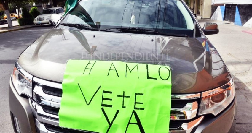 De nuevo… paceños se preparan para circular en sus carros contra AMLO