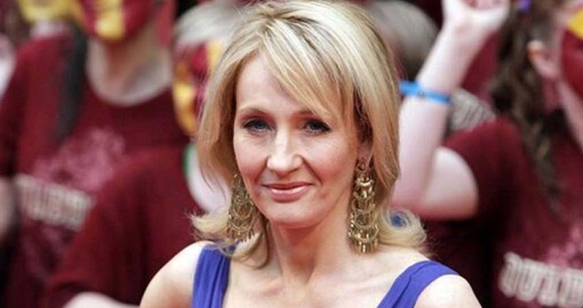 Yo la abofeteé y no lo lamento, asegura exesposo de J.K. Rowling Yo la abofeteé y no lo lamento, asegura exesposo de J.K. Rowling