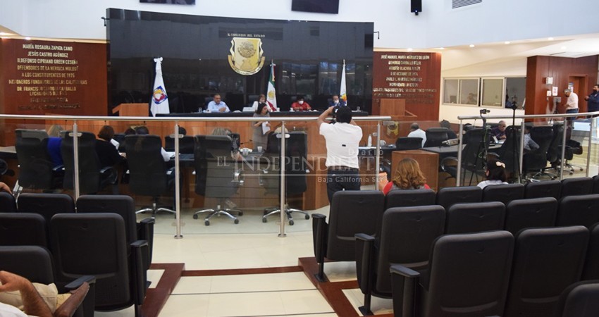 Restringen sesiones en el Congreso BCS tras primer caso de COVID-19