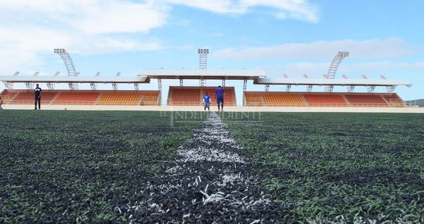 Denuncian posible intento de privatización del estadio Don Koll en favor de liga profesional de fútbol Denuncian posible intento de privatización del estadio Don Koll en favor de liga profesional de fútbol