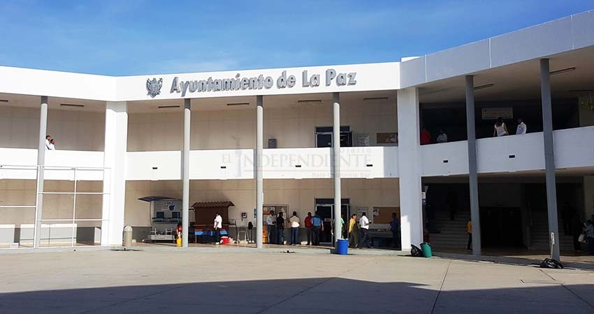 Para evitar brote de COVID-19 suspenden labores en el Ayuntamiento La Paz Para evitar brote de COVID-19 suspenden labores en el Ayuntamiento La Paz