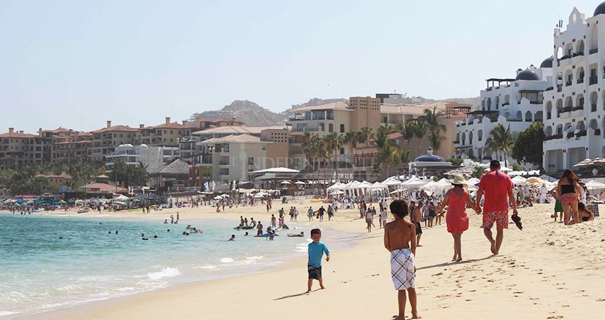 Divisas por turismo extranjero registra pérdidas del 32.7% a nivel nacional