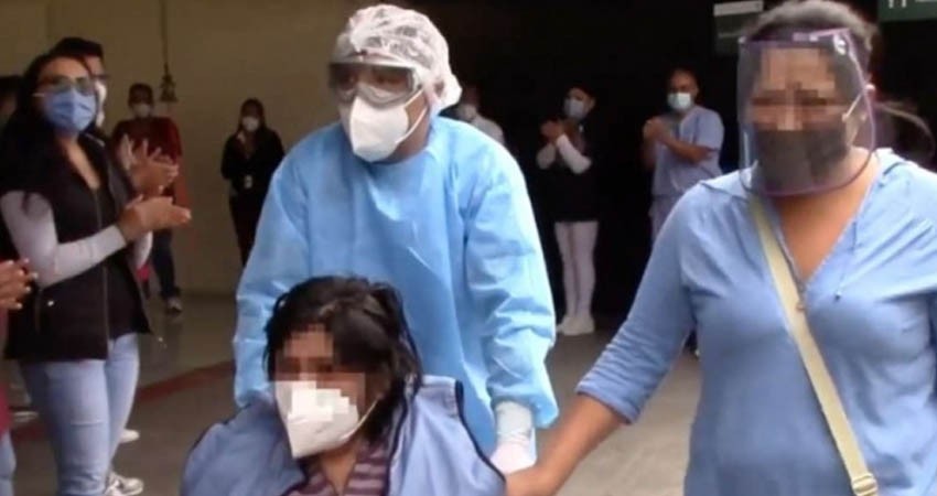 'Mi mamá lo puede contar, mi mamá estuvo intubada' 'Mi mamá lo puede contar, mi mamá estuvo intubada'