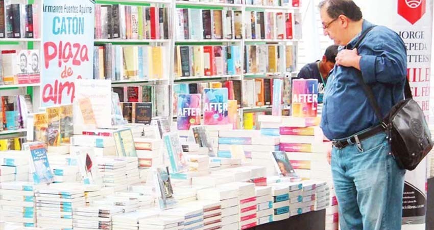 Ferias libreras optan por lo virtual ante incremento de contagios de covid-19