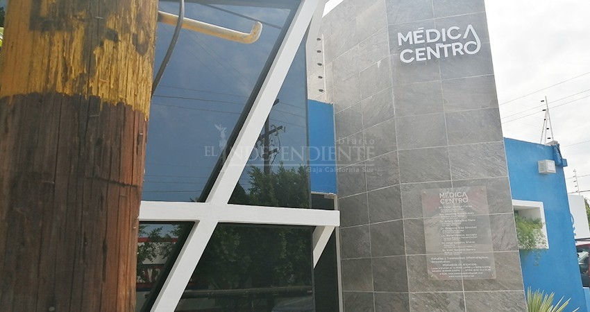 Demandan al secretario de salud, Víctor George, "que predique con el ejemplo" Demandan al secretario de salud, Víctor George, "que predique con el ejemplo"