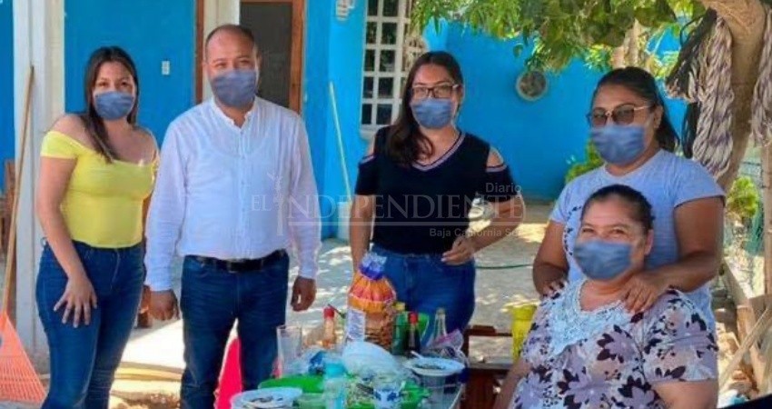 Alcalde de Comondú trata de burlar a la población con cubrebocas “virtuales” Alcalde de Comondú trata de burlar a la población con cubrebocas “virtuales”