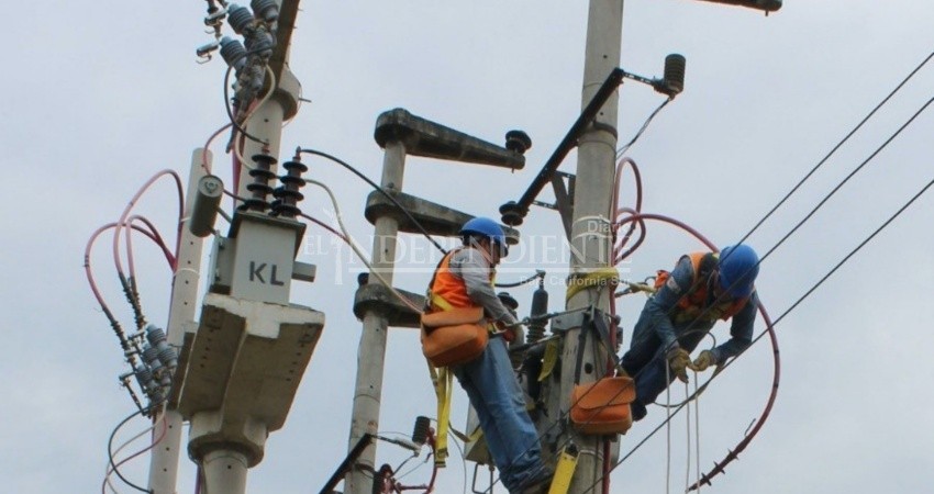 Se invirtieron 3.2 MDP en electrificación de colonia Vista Hermosa