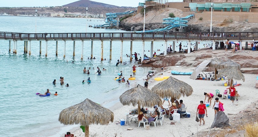 Este fin de semana reabrirán malecón y playas de La Paz