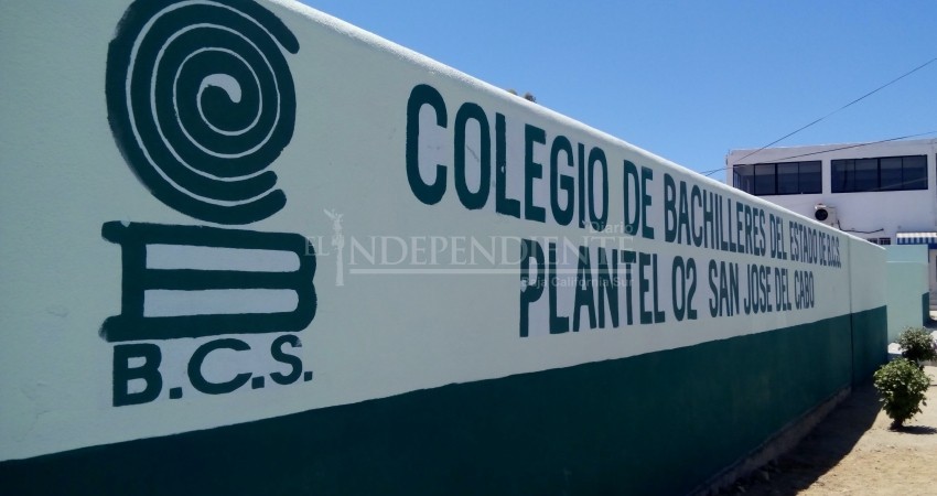 Todo el respaldo al alumnado de COBACH 02 que enfrente dificultades de conectividad y acceso a tecnologías: Director 