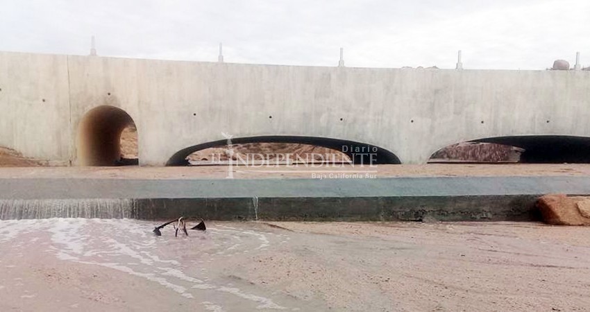 Se amparan ciudadanos para lograr el derrumbe del puente de Las Viudas Se amparan ciudadanos para lograr el derrumbe del puente de Las Viudas