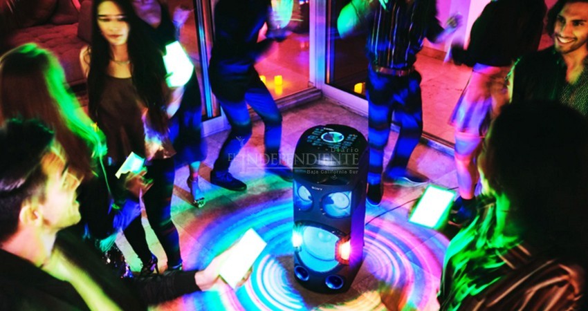 Empresarios piden a ciudadanos que eviten realizar fiestas o reuniones sociales