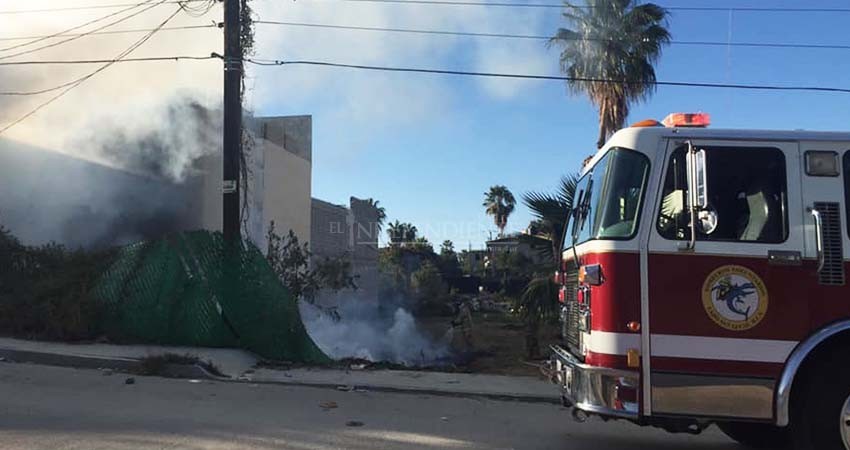 Justifican vecinos quema de basura por falta de recolección