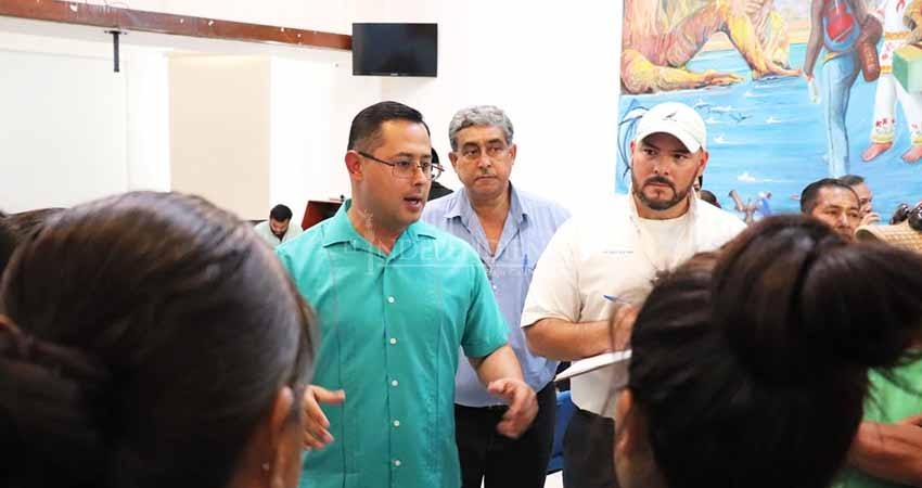 Pide morenista que los aspirantes a candidatos renuncien de una vez