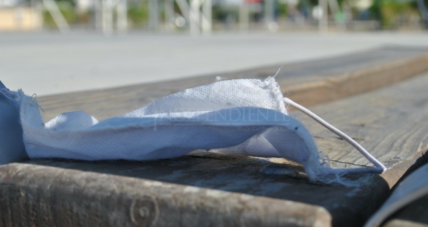 Hay que aprender a desechar correctamente los cubrebocas: Regidor