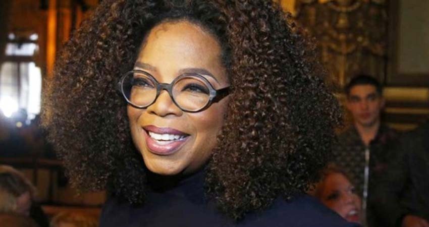 Oprah recomienda 7 libros que la han ayudado e inspirado Oprah recomienda 7 libros que la han ayudado e inspirado
