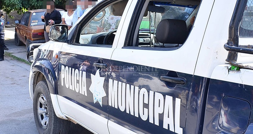 “Desaparece” su hija tras reportar presencia de hombres armados