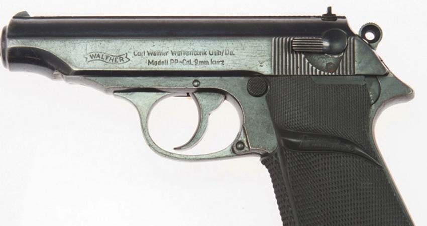 Subastan pistola de ‘James Bond’ usada por Sean Connery Subastan pistola de ‘James Bond’ usada por Sean Connery