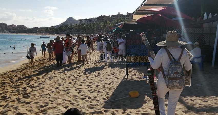 Pide empatía empresario de El Médano con vendedores ambulantes Pide empatía empresario de El Médano con vendedores ambulantes