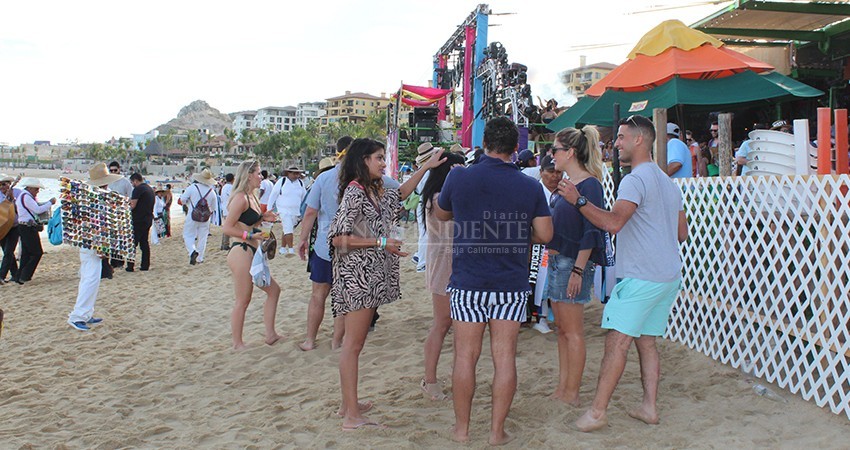 Viajes en núcleo, la nueva tendencia del turista que arriba a Los Cabos