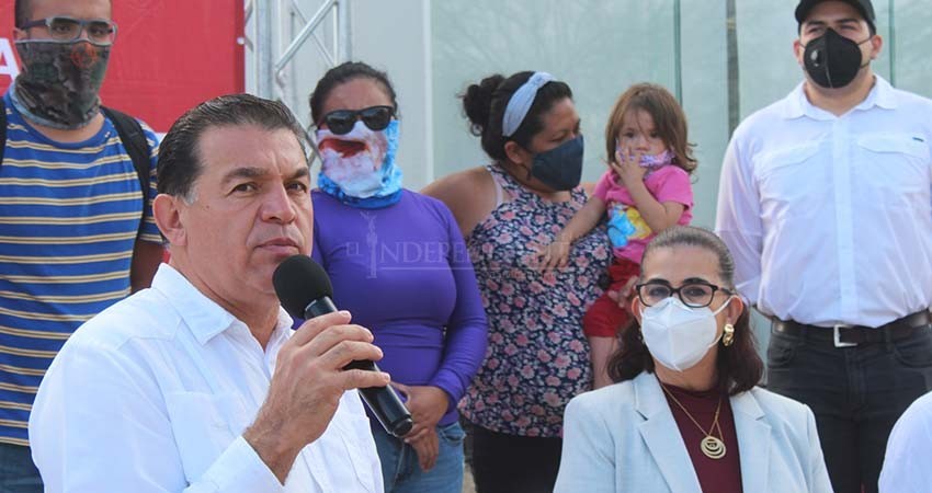Rubén Muñoz asegura que sí va a haber parque en El Manglito Rubén Muñoz asegura que sí va a haber parque en El Manglito