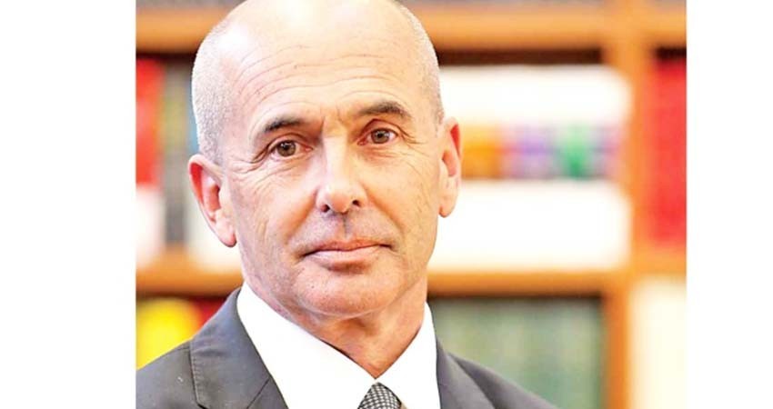 ‘Dar vida a inquietantes e intensas novelas es como nadar en mar abierto’: Don Winslow