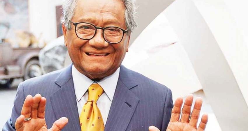 Armando Manzanero es intubado por agotamiento debido a covid-19