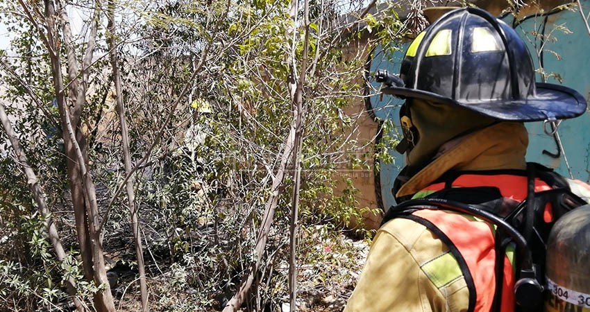 Un grave y peligroso error darles pirotecnia a menores de edad: Bomberos Un grave y peligroso error darles pirotecnia a menores de edad: Bomberos