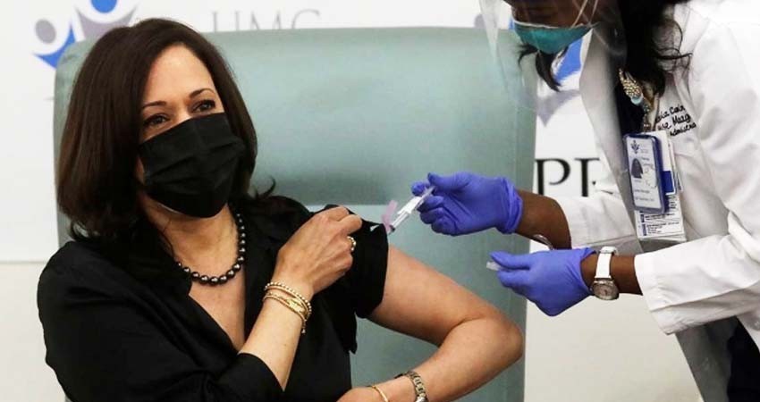 Kamala Harris recibe vacuna: 'hay que salvar vidas'