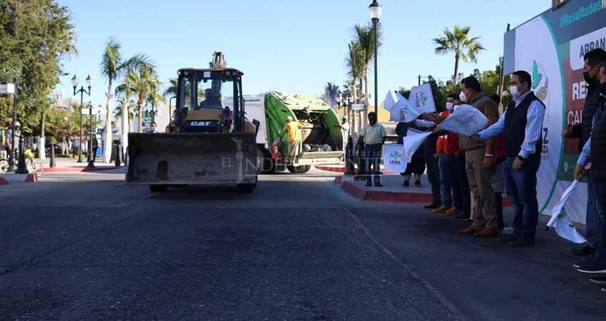 Alcalde de La Paz da banderazo de arranque a la remodelación de la Calle Revolución