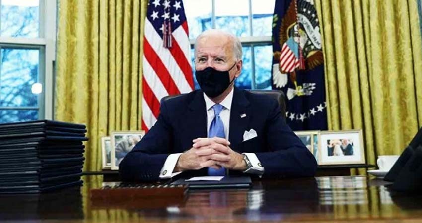 Biden dice que Trump le dejó una carta 'muy generosa'