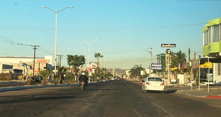 Durante 120 días del 2020 la contaminación atmosférica de La Paz superó las normas oficiales Durante 120 días del 2020 la contaminación atmosférica de La Paz superó las normas oficiales